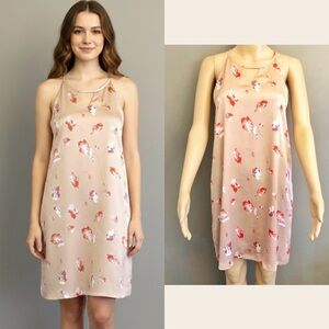 ONLY Floral Boho Sexy Feminine Sleeveless Summer Festival Tunic Mini  Dress.
.